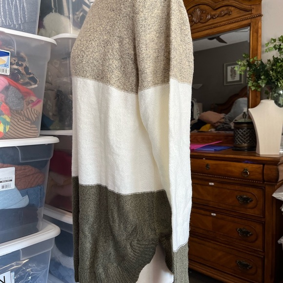 Olive Sweater - Picture 2 of 6